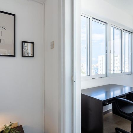 Jayde 2-Bedroom Apartment In לרנקה מראה חיצוני תמונה